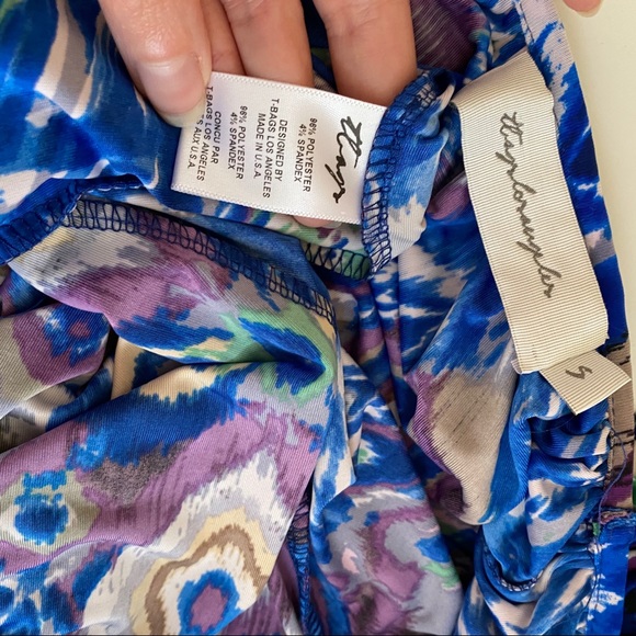 t-bags NWOT Long Sleeved Ikat Print Short Dress - Picture 7 of 8